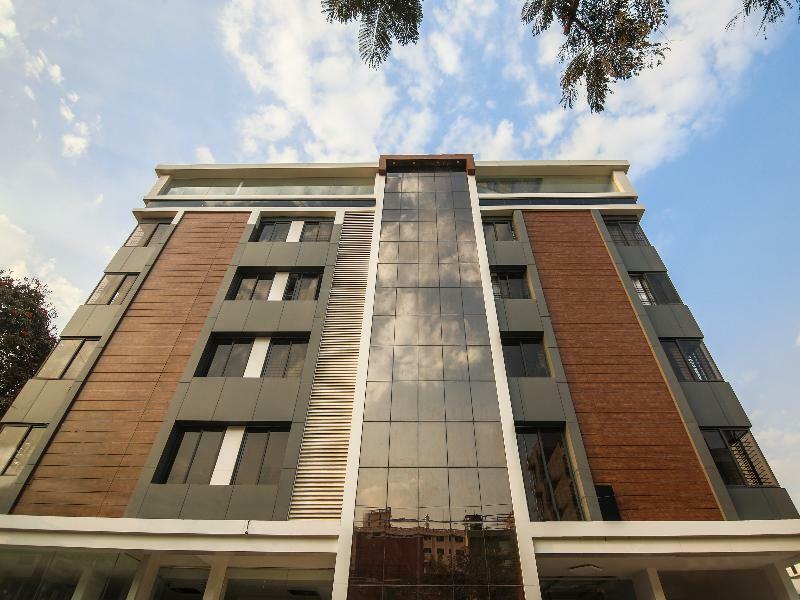 Готель Super Grand Collection O Near Sarjapur Road Near 7D Voyage Бенґалуру Екстер'єр фото
