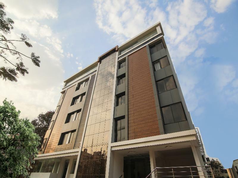 Готель Super Grand Collection O Near Sarjapur Road Near 7D Voyage Бенґалуру Екстер'єр фото