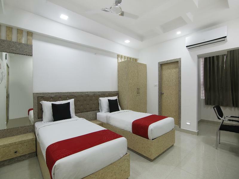 Готель Super Grand Collection O Near Sarjapur Road Near 7D Voyage Бенґалуру Екстер'єр фото